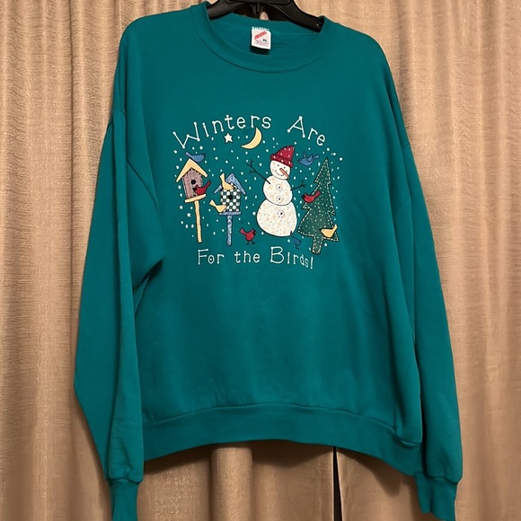 Jerzees Tops - Vintage Christmas Sweat Shirt “Winters are for the Birds” Womens Size XL